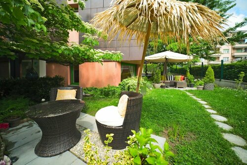 Гостиница Tulip Inn Lausanne Beaulieu в Лозанне