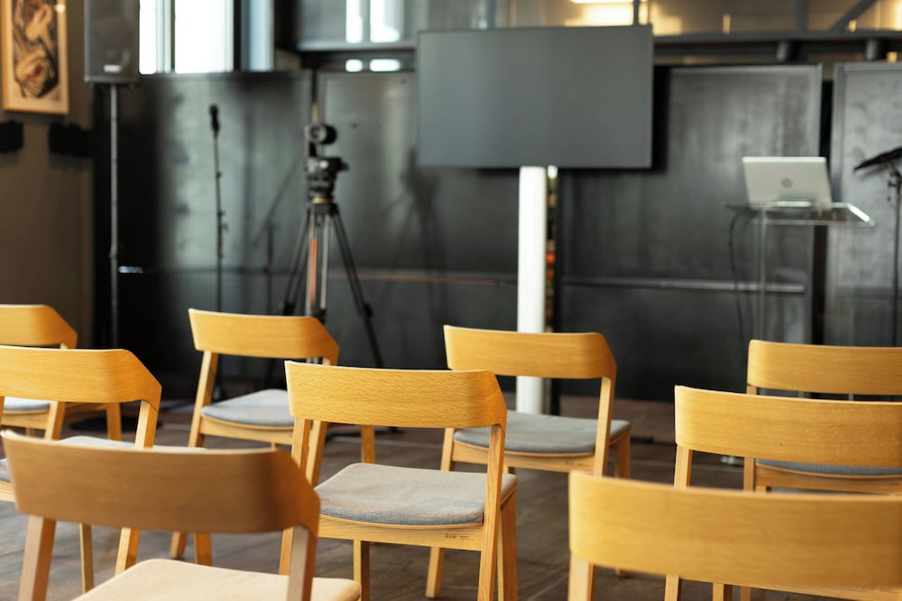 Фото Moxy Brussels City Center