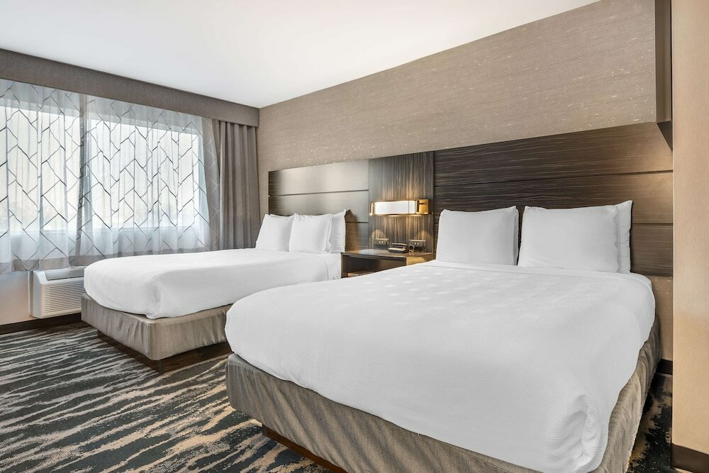 Фото Best Western Plus North Las Vegas Inn & Suites