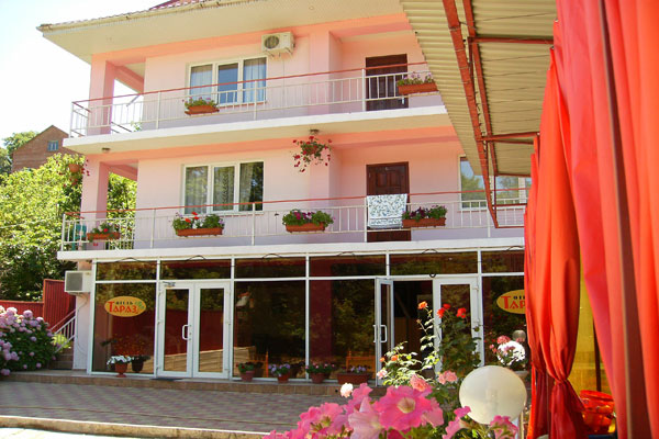 Фото отеля 1