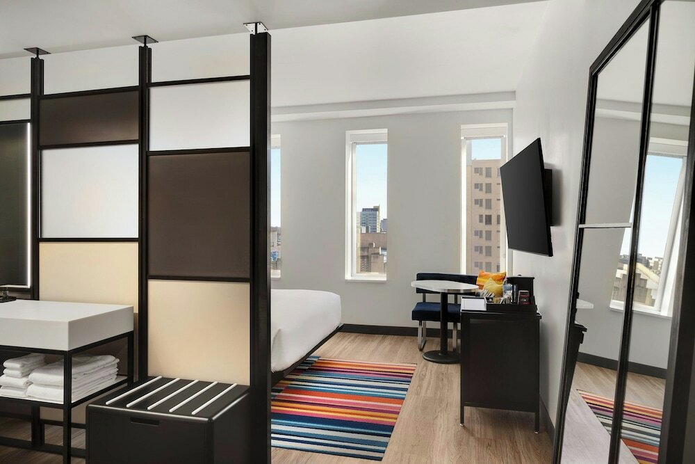 Фото Aloft Indianapolis Downtown