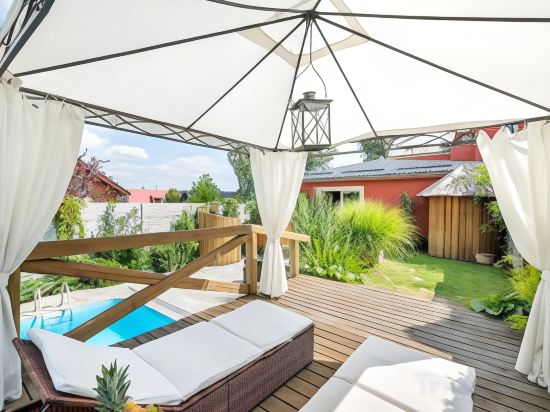 Фото Pytloun Wellness Travel Hotel