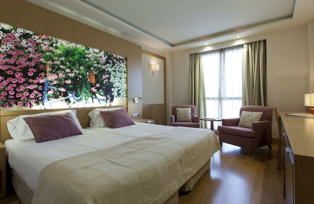 Фото Hotel Nelva