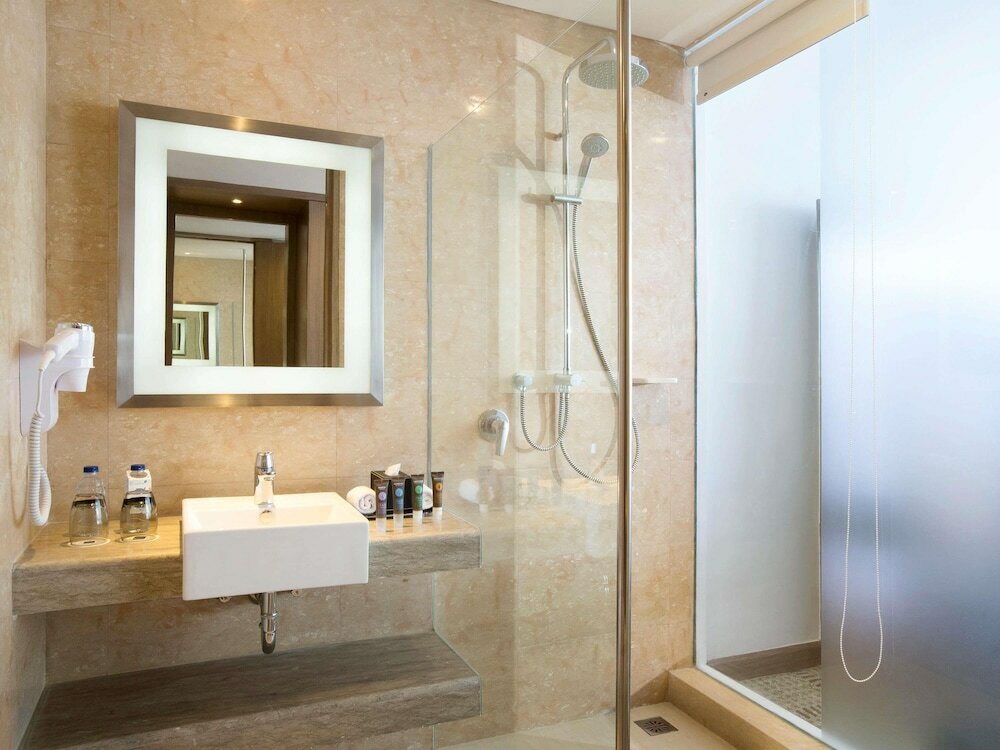 Фото Novotel Makassar Grand Shayla