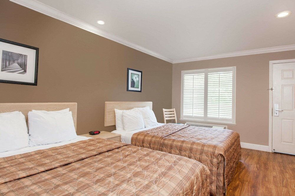 Фото Отель Days Inn