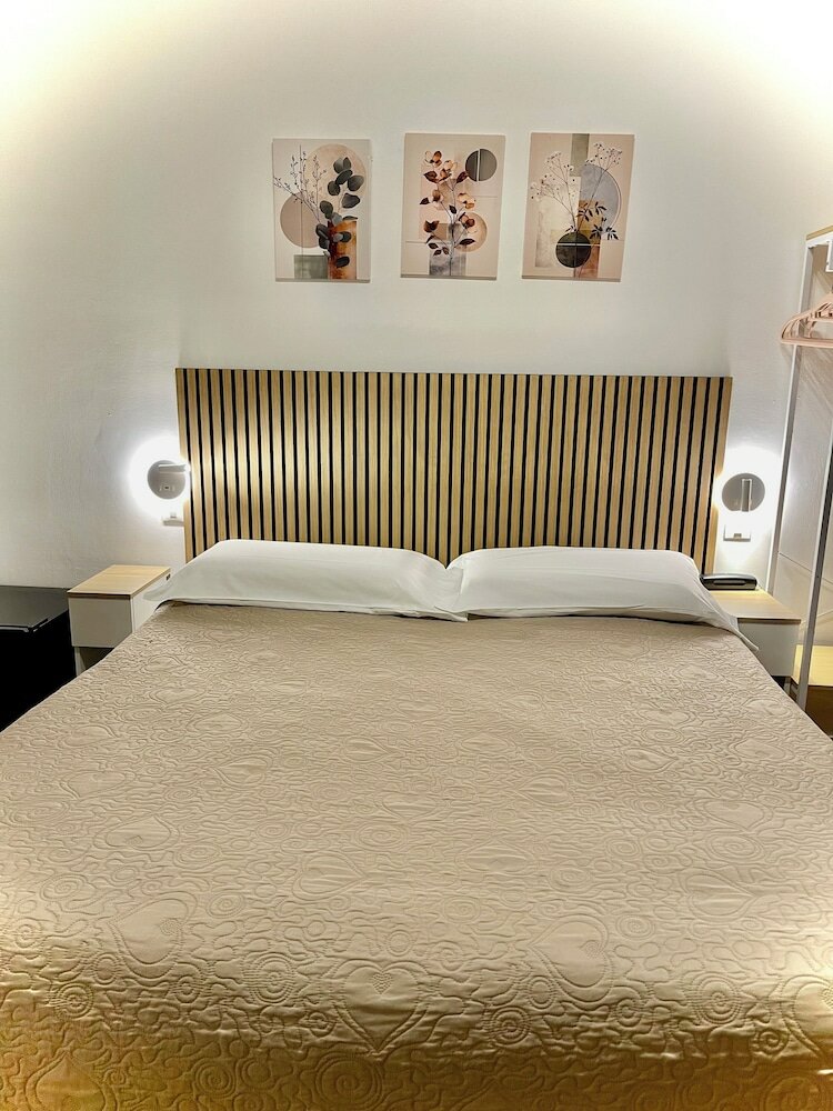 Фото Hotel Sant'Ercolano