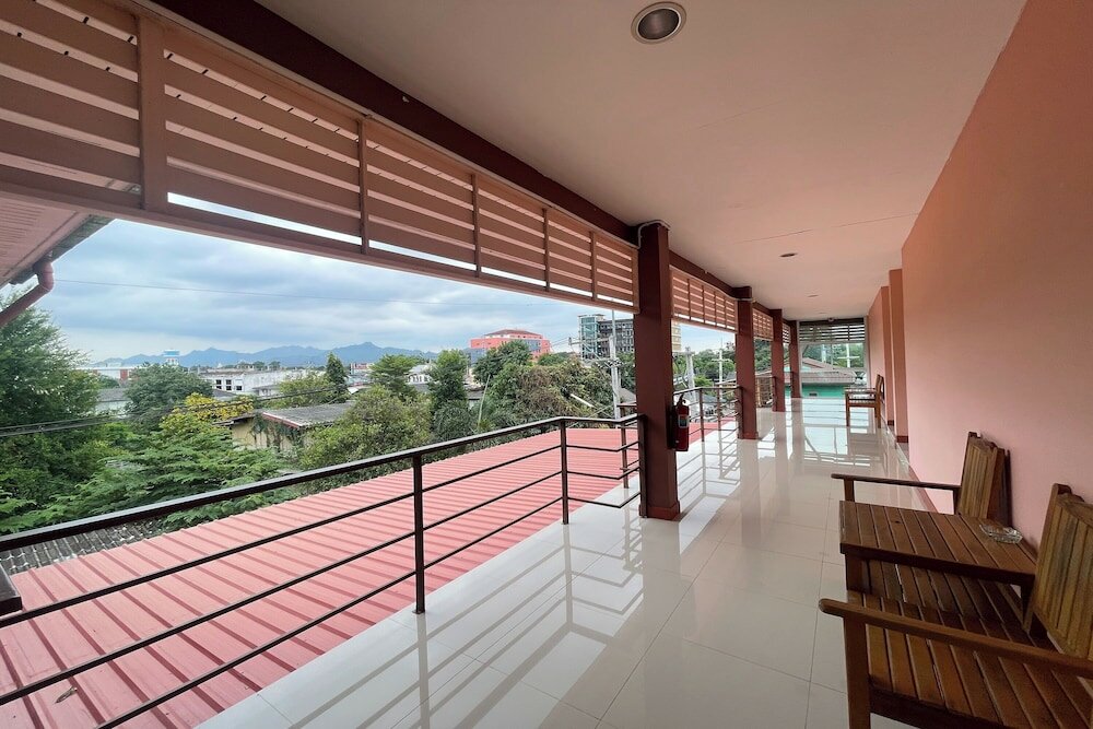 Фото P and P Place Apartment Kanchanaburi