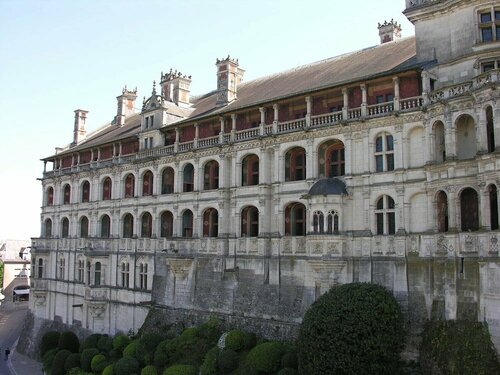 Гостиница Les Rives de la Tronne в Блуа