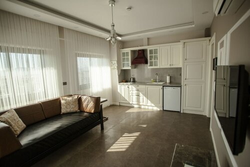 Гостиница Lion Park Suites & Residence Hotel в Айдыне