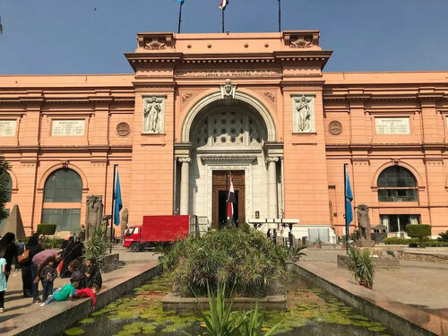 Grand Nile Plaza