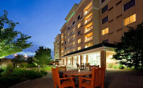 Гостиница Courtyard by Marriott Toronto Markham в Маркеме