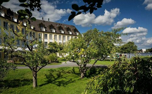 Гостиница Seehotel Zeuthen в Кенигс-Вустерхаузене