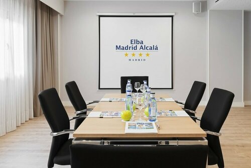 Гостиница Elba Madrid Alcalá в Мадриде