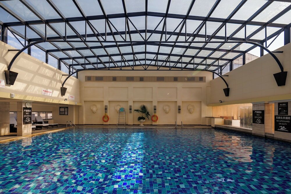 Фото Sheraton Chengdu Lido Hotel