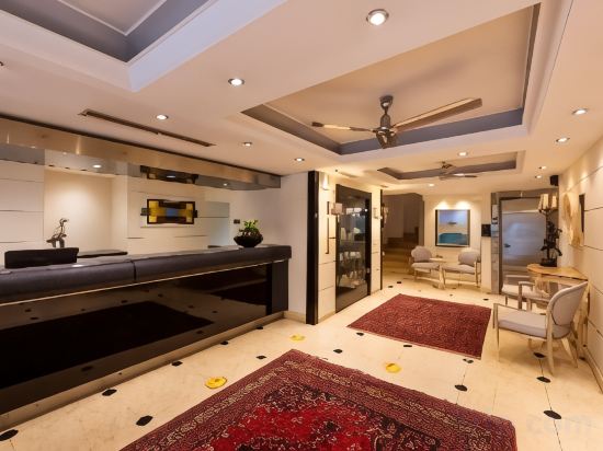 Фото Best Western Plus Embassy Hotel