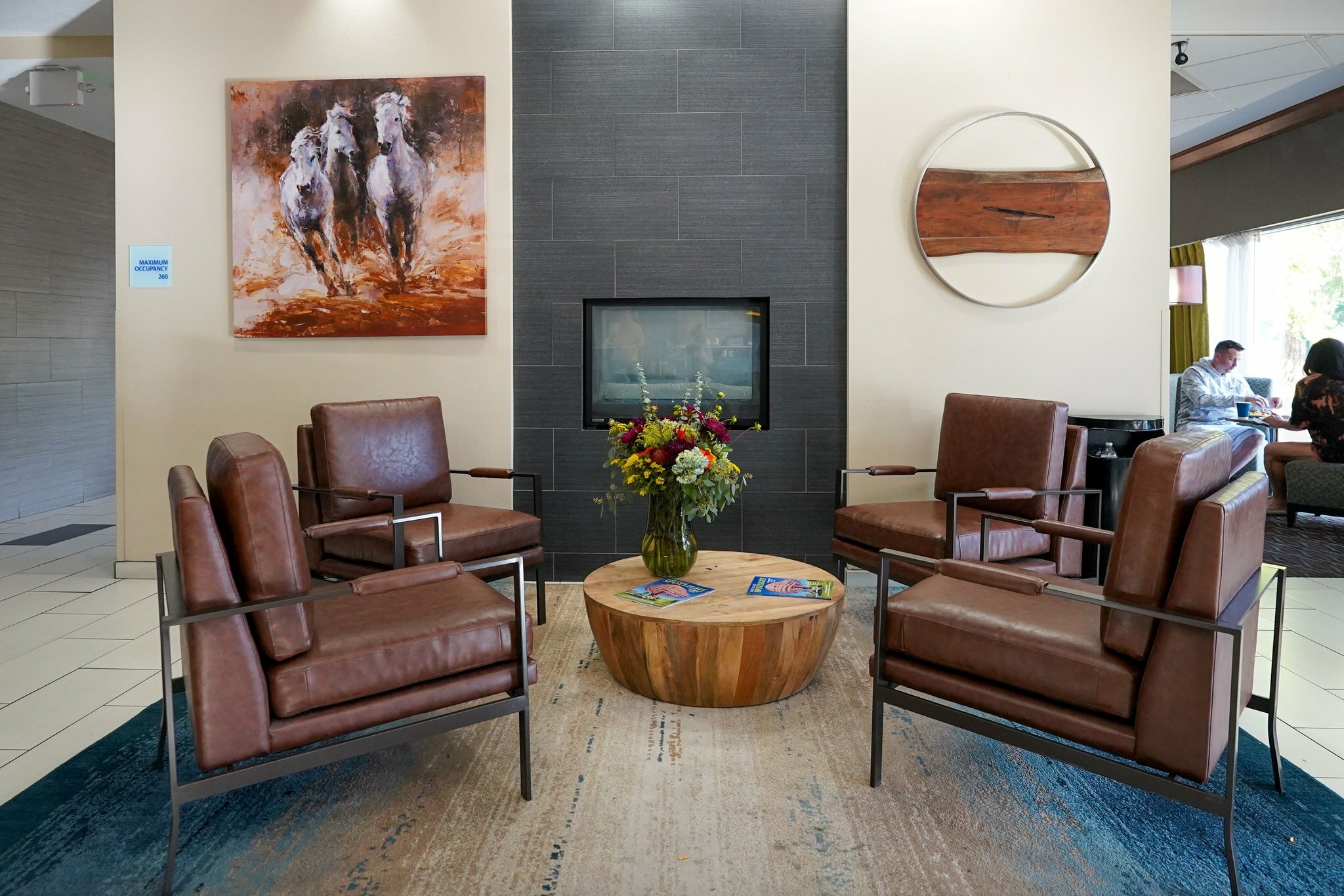 Фото Holiday Inn Express Boise - University Area, an Ihg Hotel