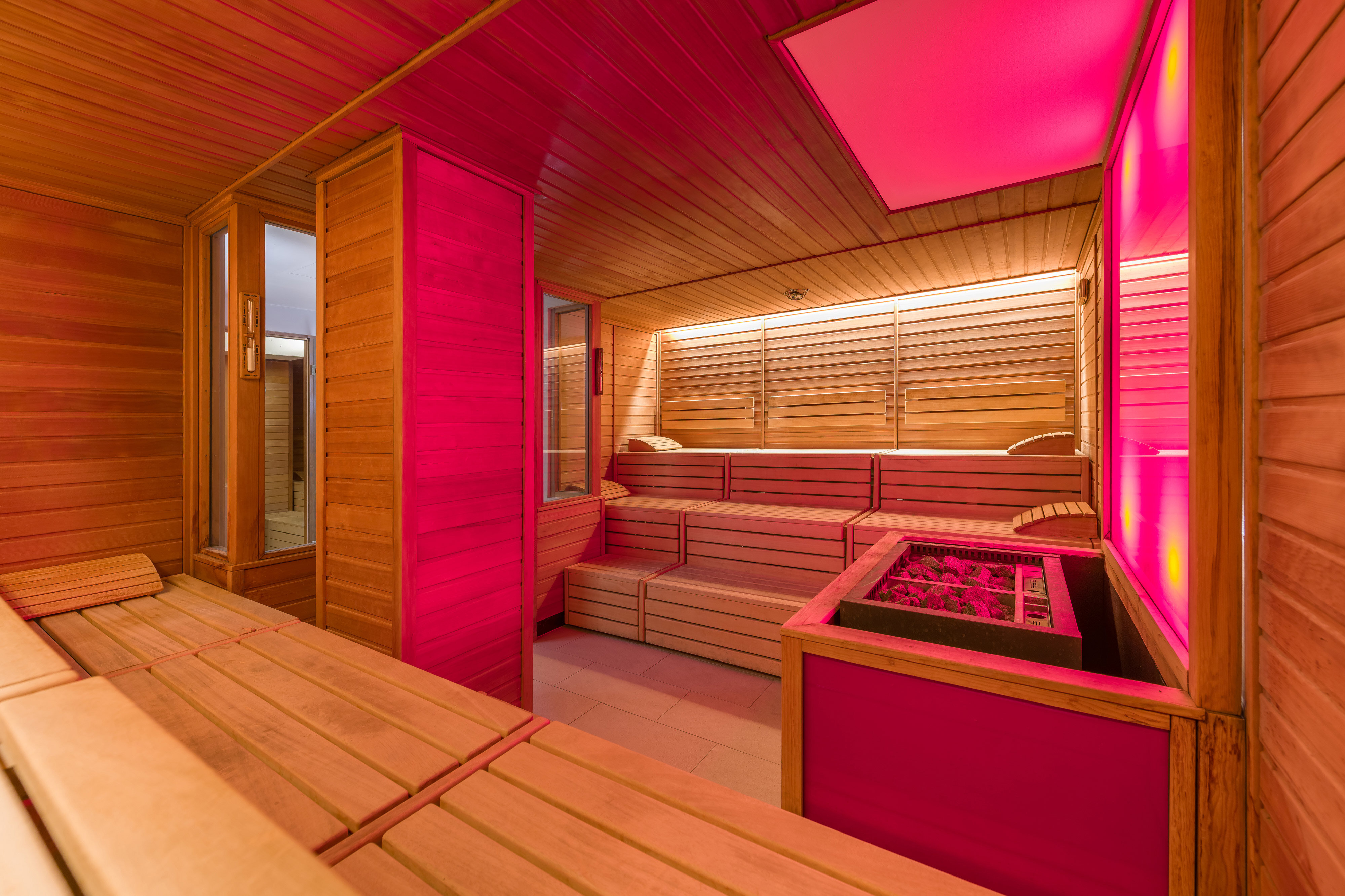 Фото Movenpick Hotel Amsterdam City Centre