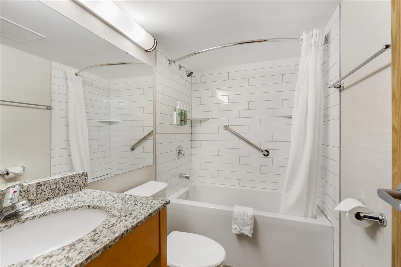 Фото Best Western Grande Prairie Hotel & Suites