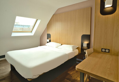 Гостиница B&b Hotel Dreux Centre в Дрё