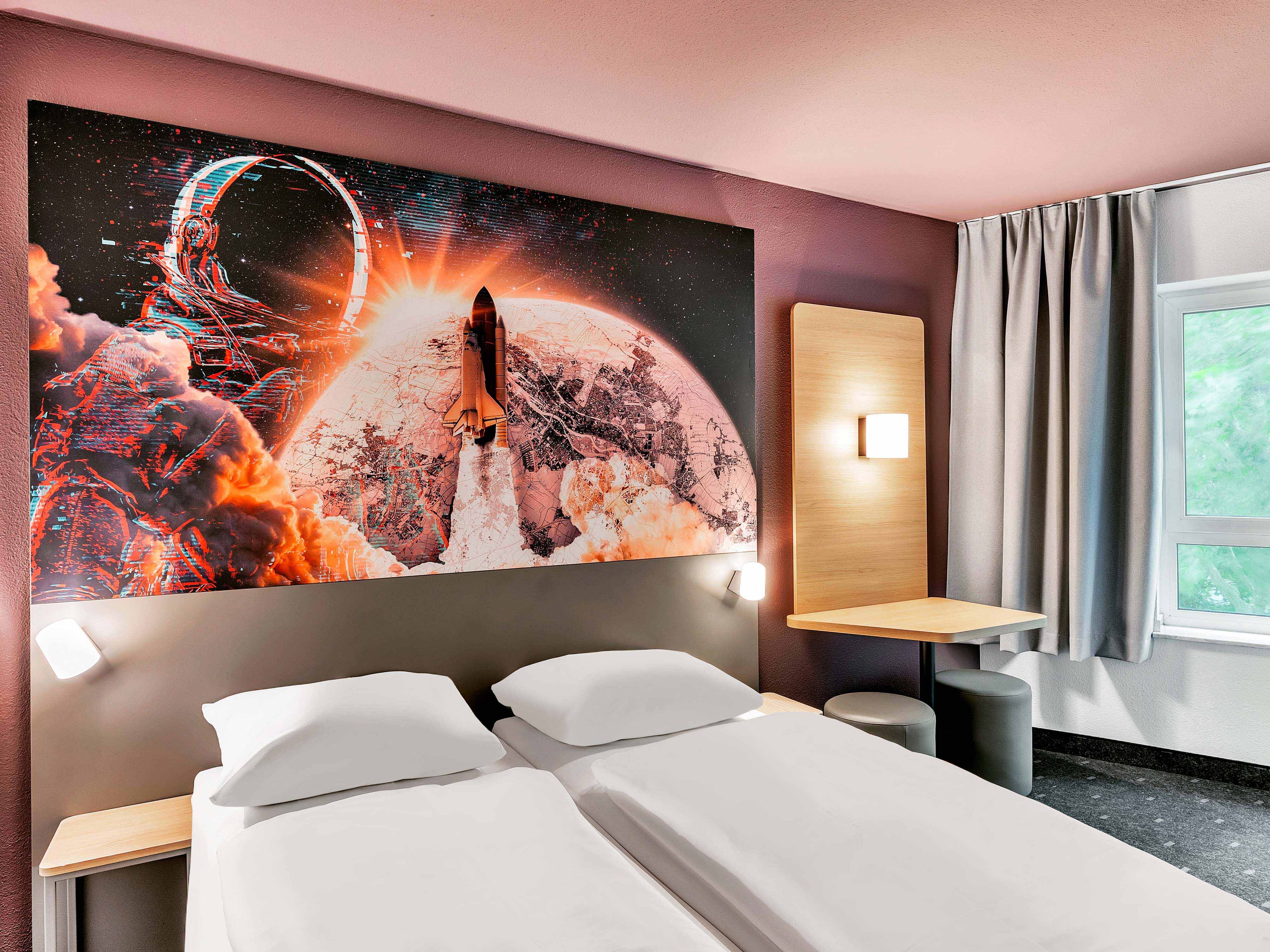 Фото B&b Hotel Bremen-Altstadt