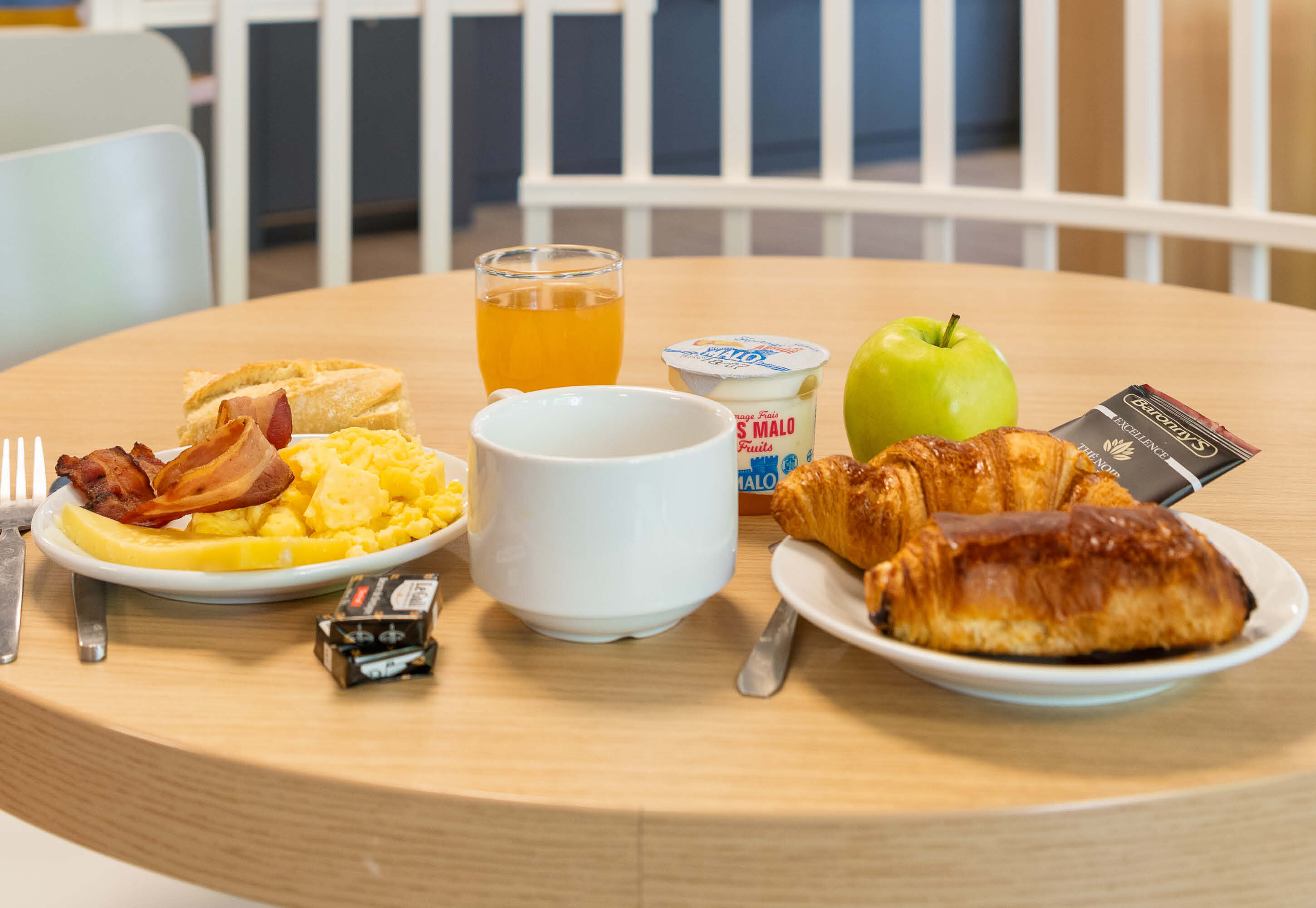 Фото B&b Hotel Lyon Centre Monplaisir