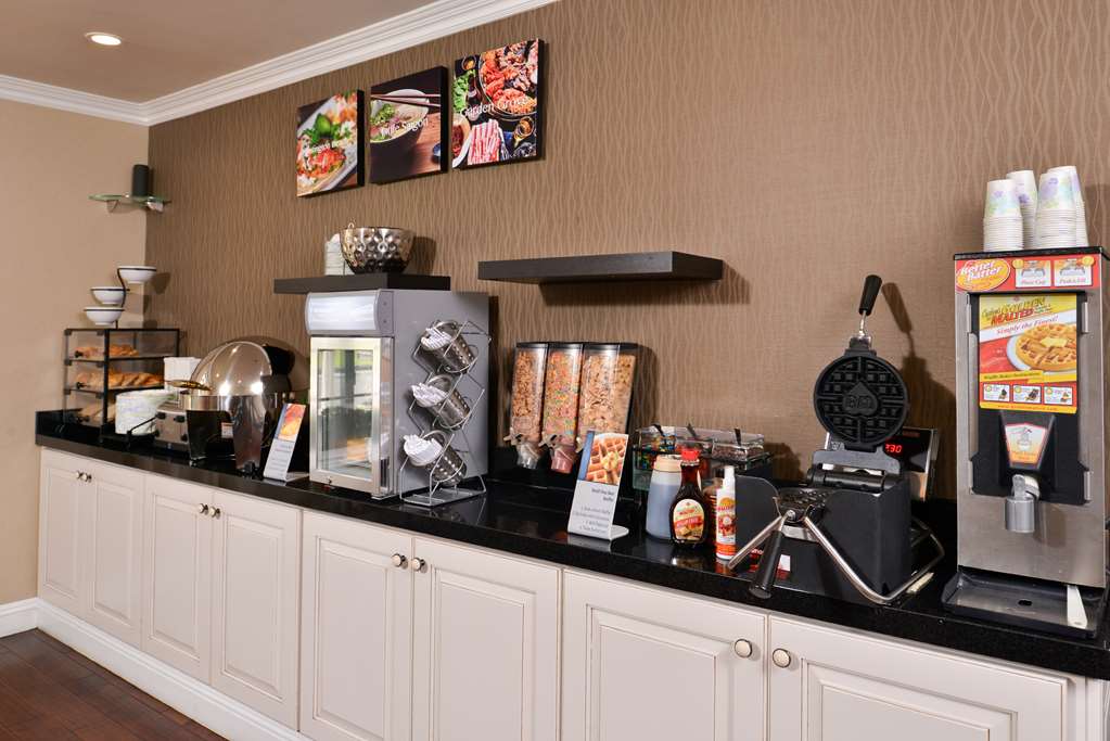 Фото Best Western Palm Garden Inn