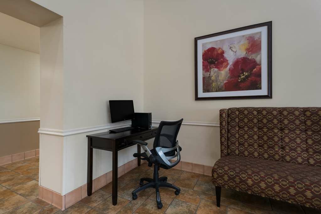 Фото Best Western Salinas Valley Inn & Suites