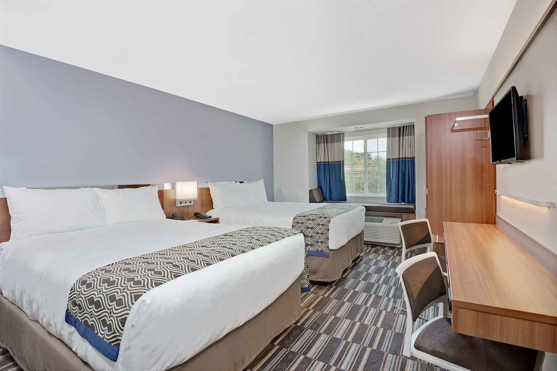 Фото Microtel Inn & Suites by Wyndham Philadelphia Airport Ridley