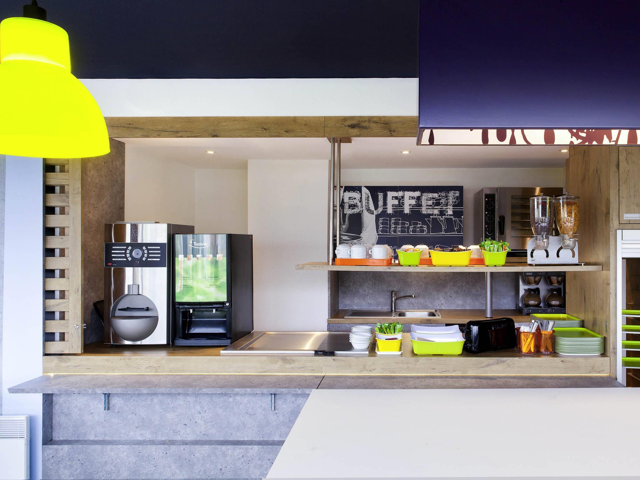 Фото Ibis budget Clermont-Ferrand Nord Riom