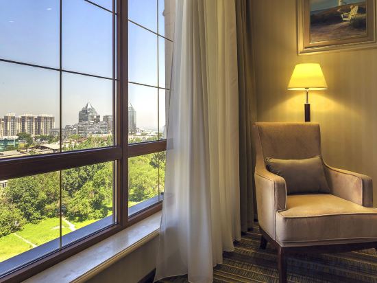 Фото Shera Inn Hotel