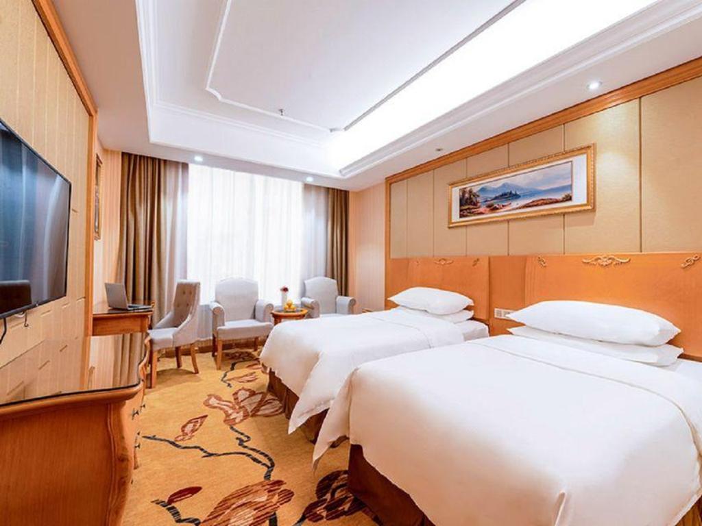 Фото Vienna Hotel