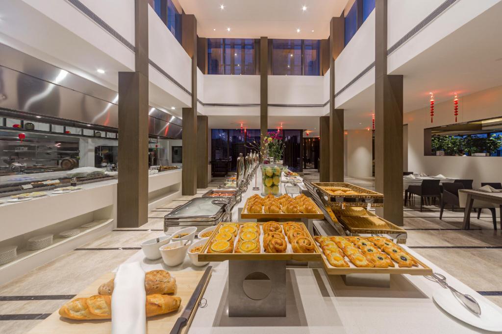 Фото Hl Rezen Hotel Chengdu