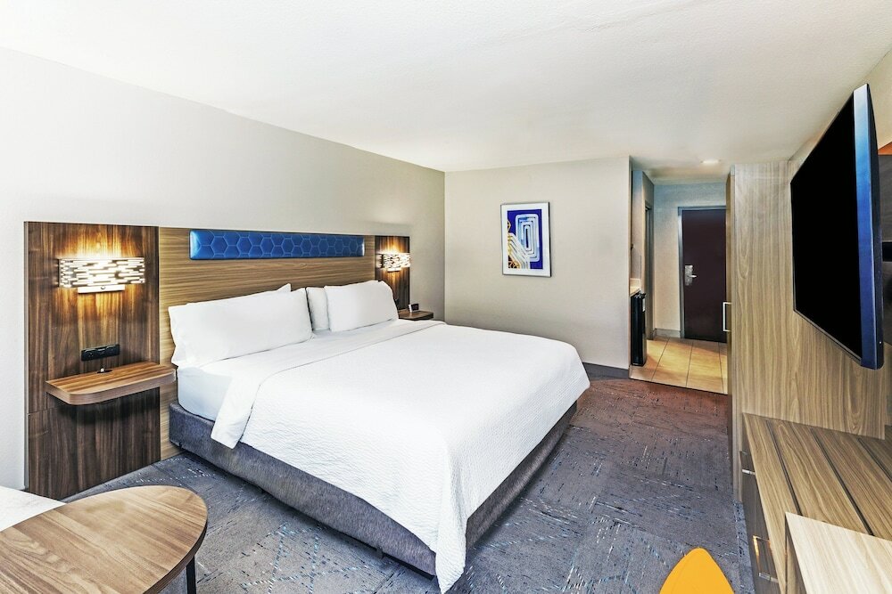 Фото Holiday Inn Express Breaux Bridge, an Ihg Hotel