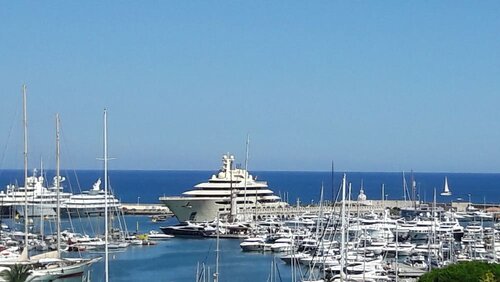 Внешний вид отеля Hotel le Collier в Антибе, фото 4