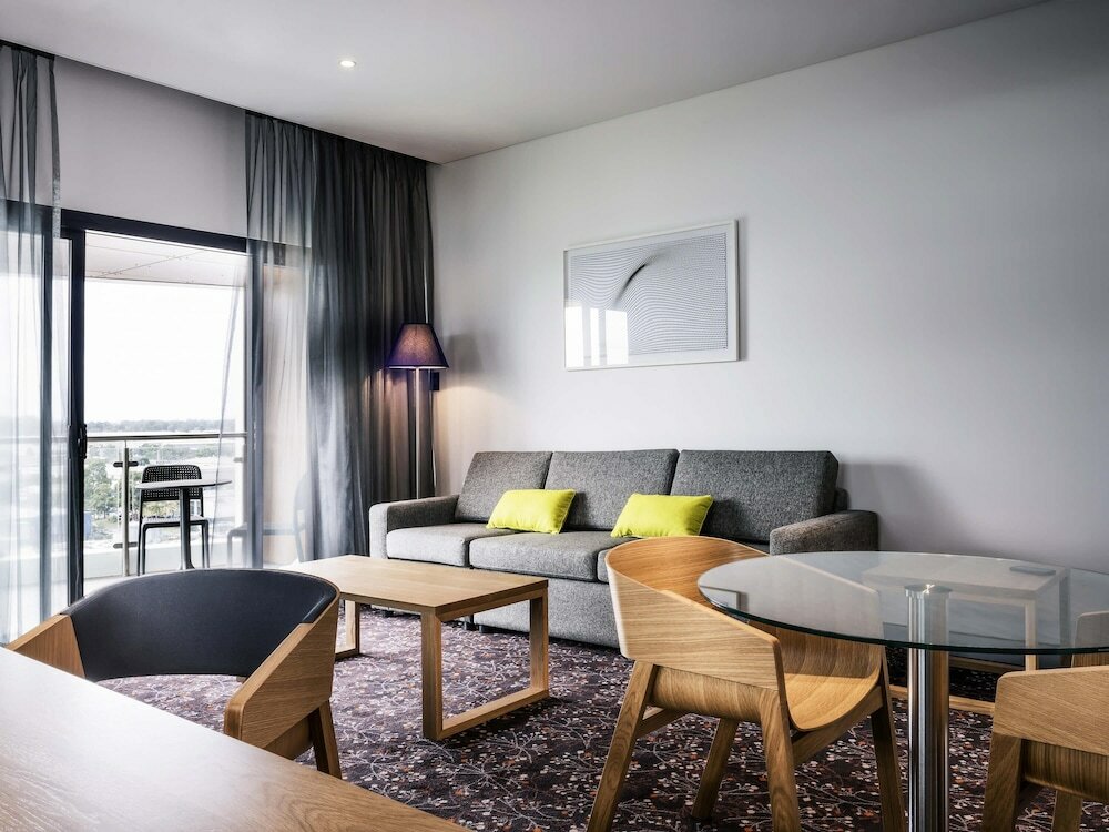 Фото Mercure Sydney Liverpool