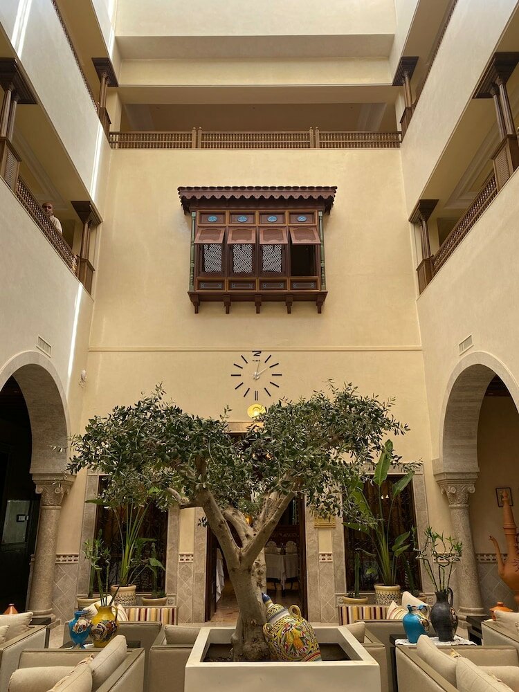 Фото Hotel Borj Dhiafa