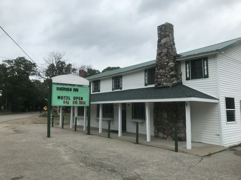 Фото Riverview Inn