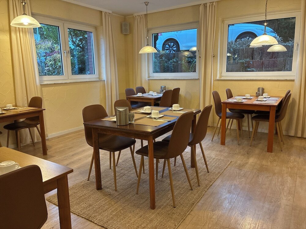 Фото Hotel Arador-city