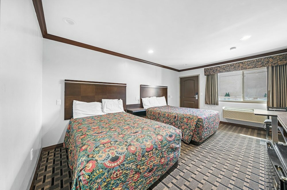 Фото Starlight Inn South El Monte