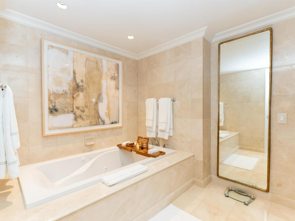 Фото Eau Palm Beach Resort & SPA