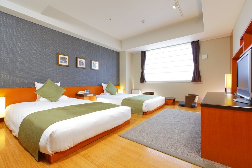 Фото Hotel Mystays Kyoto Shijo