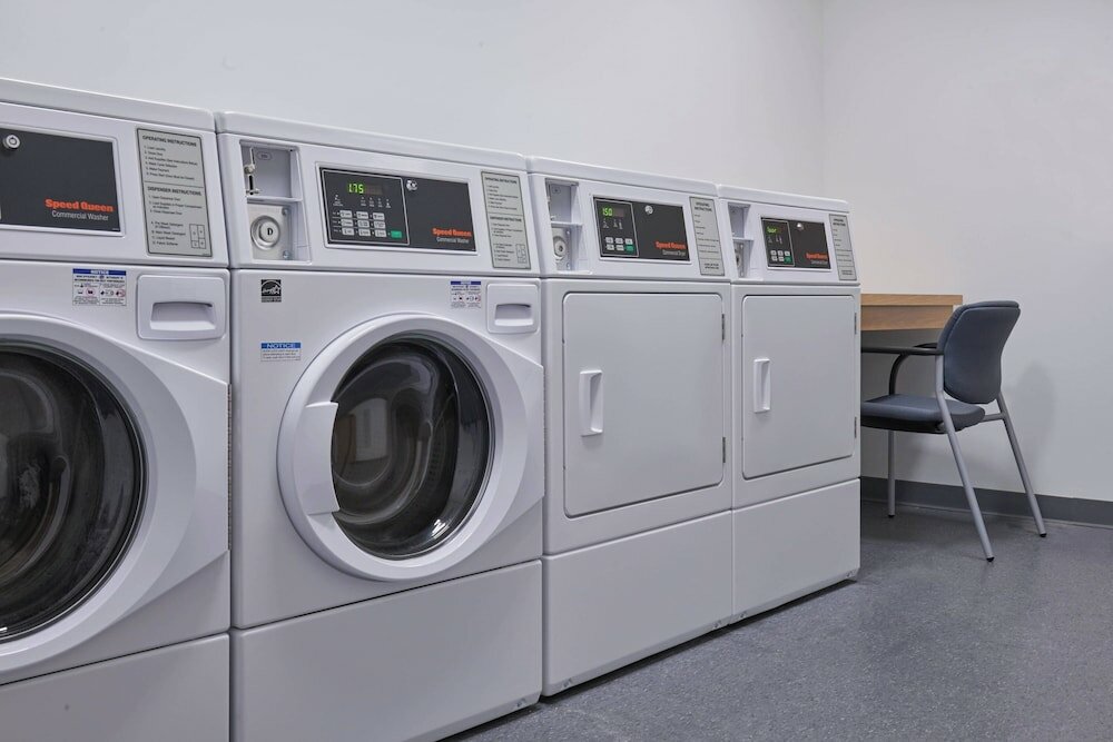 Фото Fairfield Inn & Suites by Marriott Midland