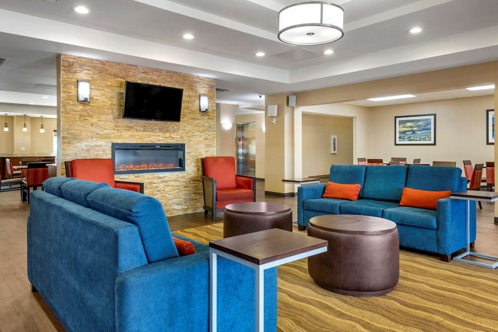 Фото Comfort Inn International Dr