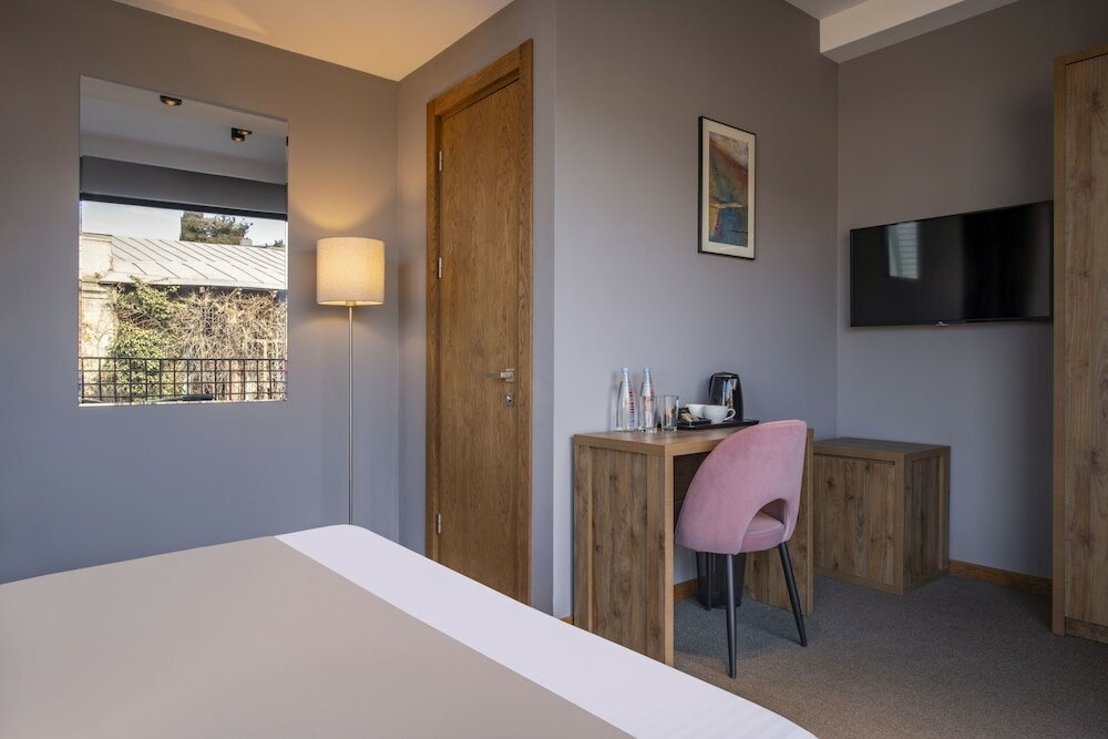 Фото Barnovi Hotel