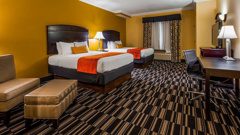 Фото Best Western Plus Barsana Hotel & Suites