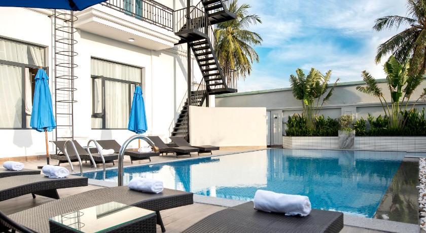 Фото Gold Beach Hotel