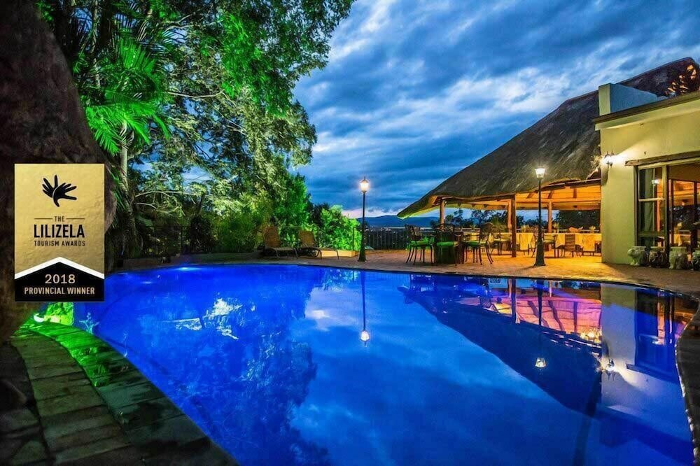 Фото La Roca Guesthouse