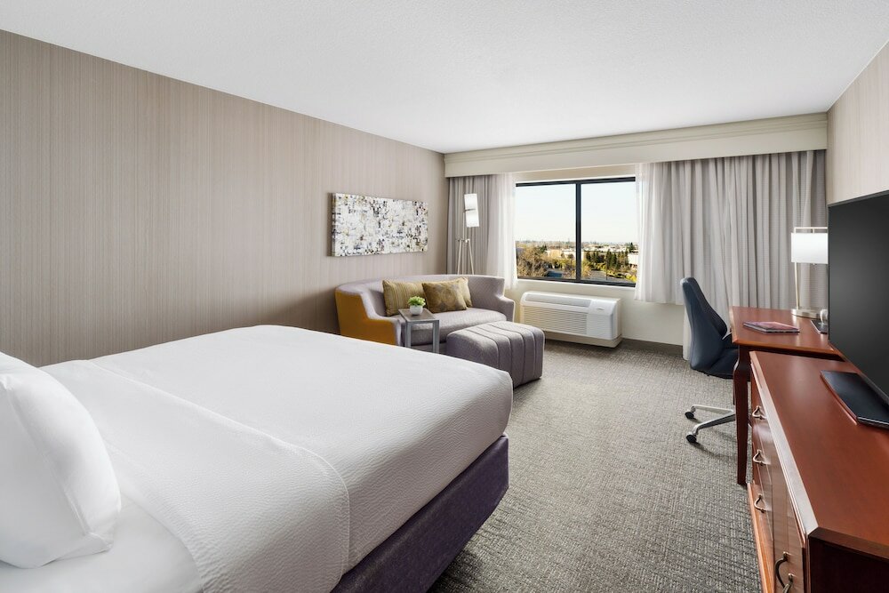 Фото Courtyard Palmdale