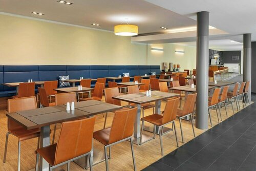 Гостиница Four Points Flex by Sheraton Vienna Hauptbahnhof в Вене