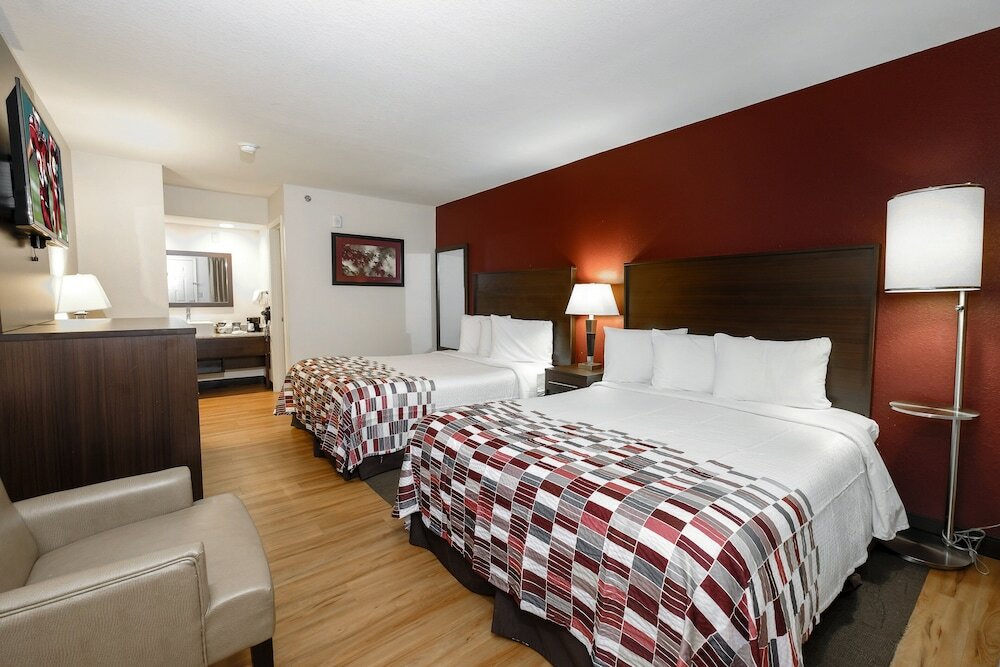 Фото Red Roof Inn Helen